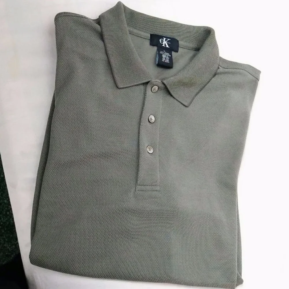 Men’s Calvin Klein Polo Short Sleeve Size L Quality Weave Classy